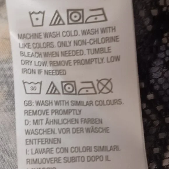 Women's Susan Graver Flower & Lace Tunic Size‎ Medium - Picture 5 of 10